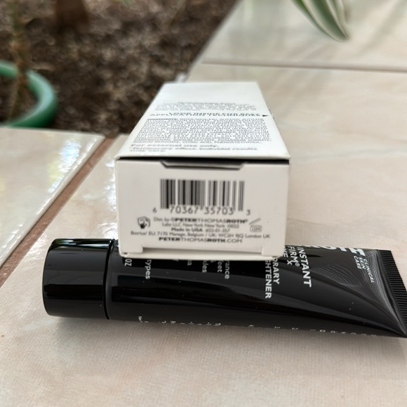 Peter Thomas Roth Instant Firm X Eye Temporary Eye Tightener…New In Box…1 FL OZ - Picture 8 of 10
